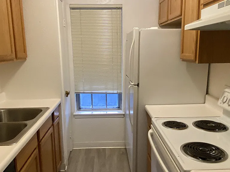 2301 E Fremont Ave #U9 — Photo 45