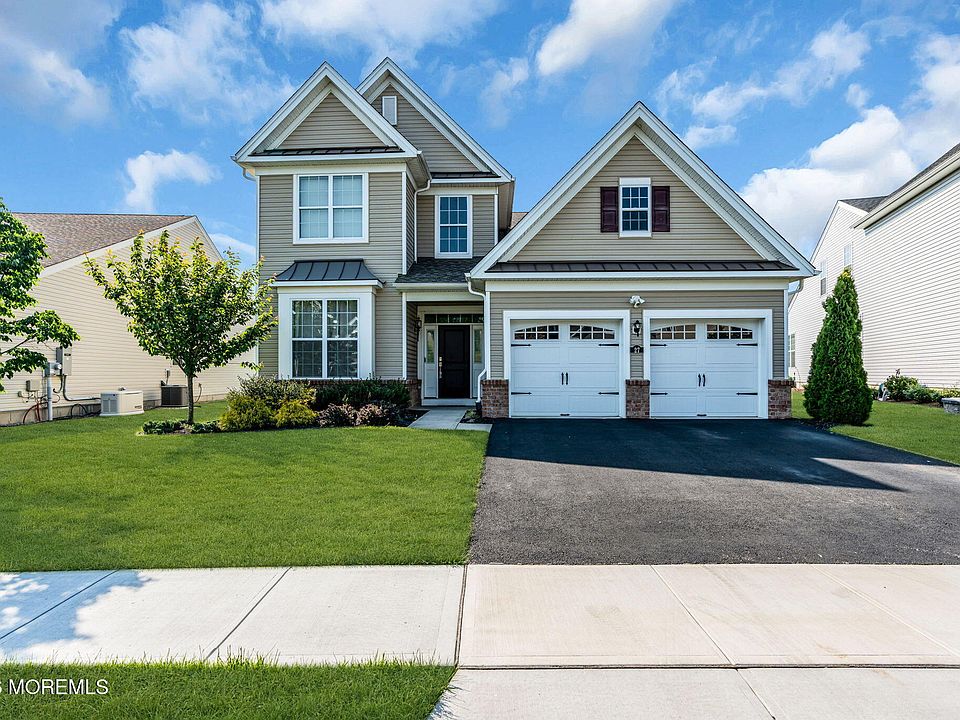 1st image of 27 Flagstone Court
