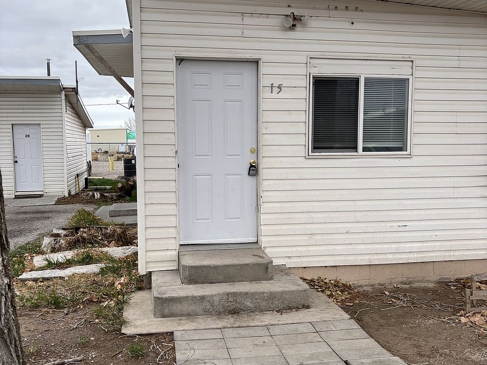 1st image of 2001 W Broadway St #15