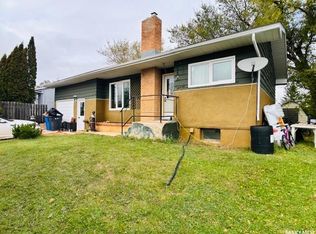 112 Fraser AVENUE, Oxbow, SK S0C 2B0