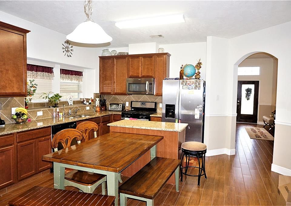 1st image of 10038 Corvallis Dr
