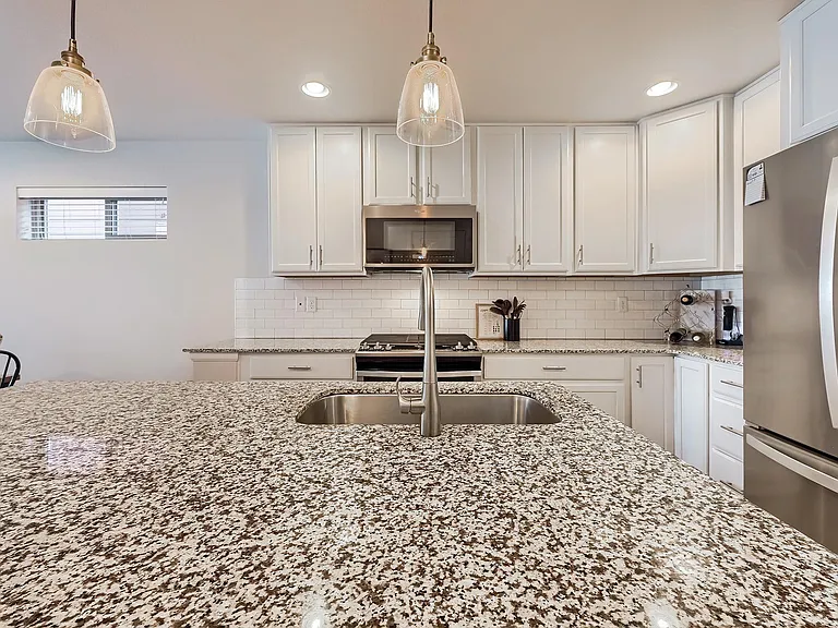 5813 N Boston St — Photo 2