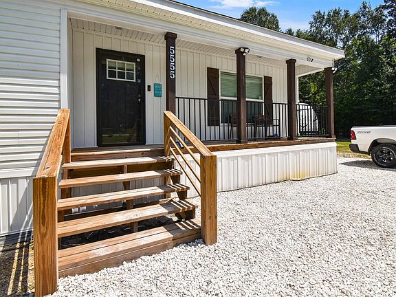3rd image of 5555 Biscamp Rd