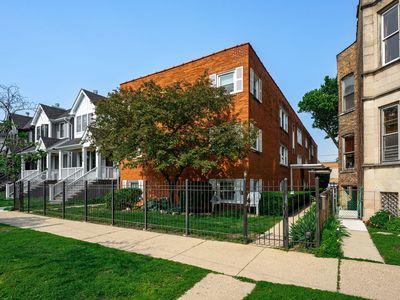 4730 N Hermitage Ave APT 3C, Chicago, IL, 60640