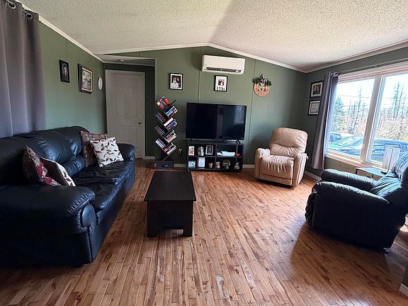 5th image of 56 Buell Rd