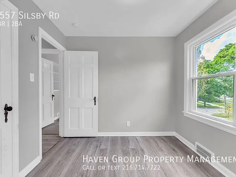 3557 Silsby Rd — Photo 16