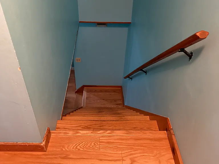 6 Whitcomb Ave #1 — Photo 7