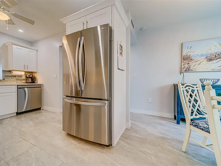 1 Windrush Blvd #63 — Photo 46
