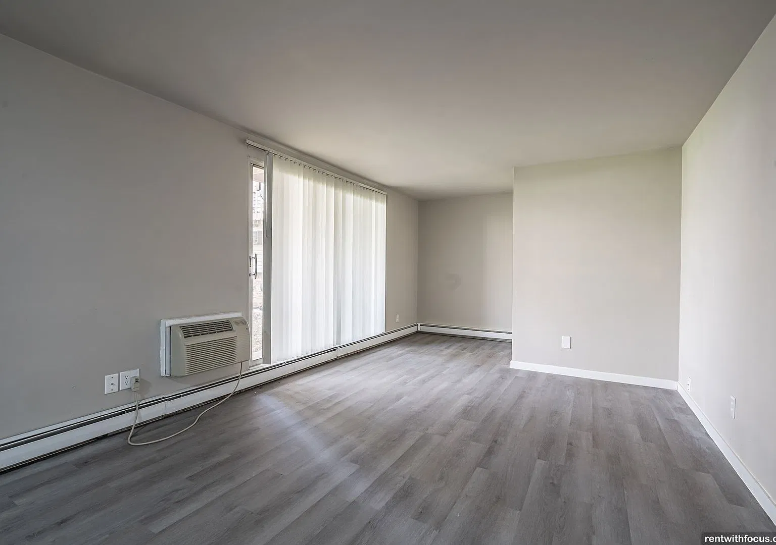 Apple Ridge Apartments — Photo 4