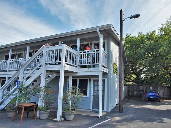 4th image of 6813 Great Northern Blvd APT B