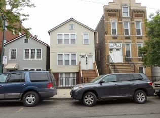 1510 W Chestnut St #1, Chicago, IL 60642