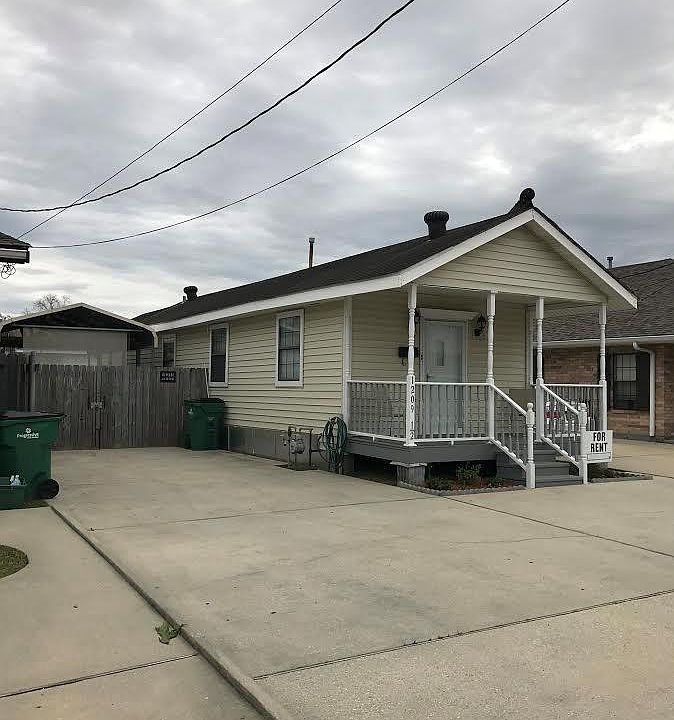 1st image of 1209 1/2 Avenue A #1