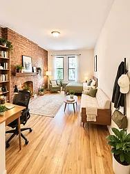 313 West 105th Street