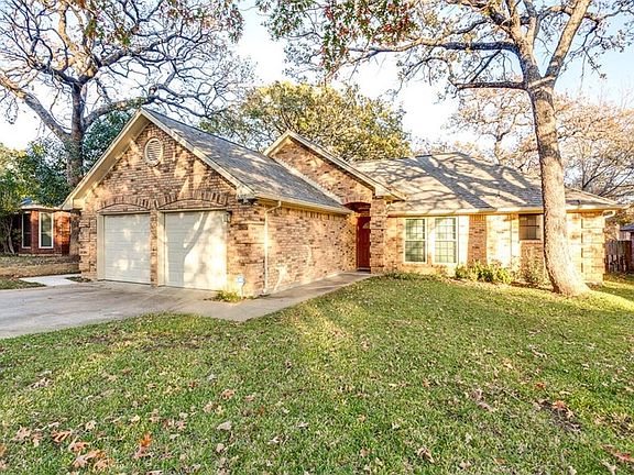 3rd image of 6207 Sandybrook Dr