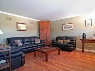 1154 Peachtree Ct, Naperville, IL