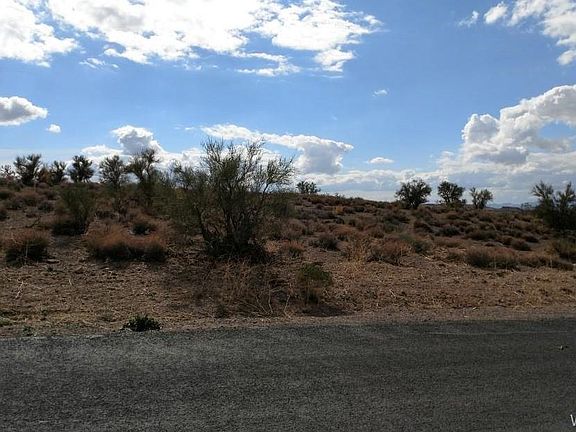 5th image of 3376 Cerritos Ln