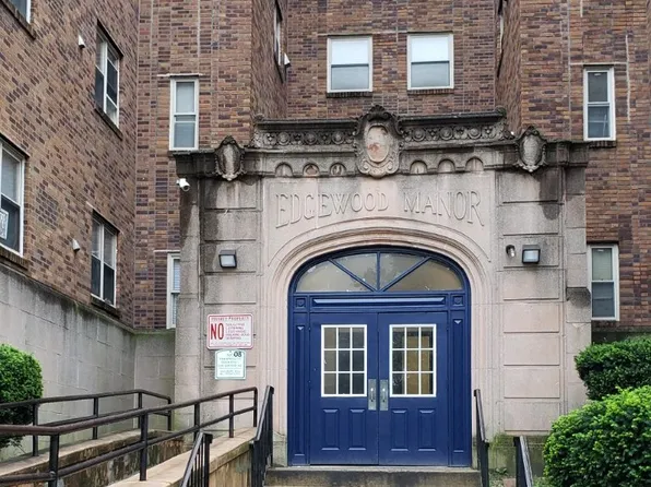 Edgewood Apartments