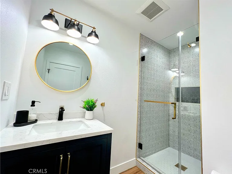 5311 Lockhurst Dr — Photo 5