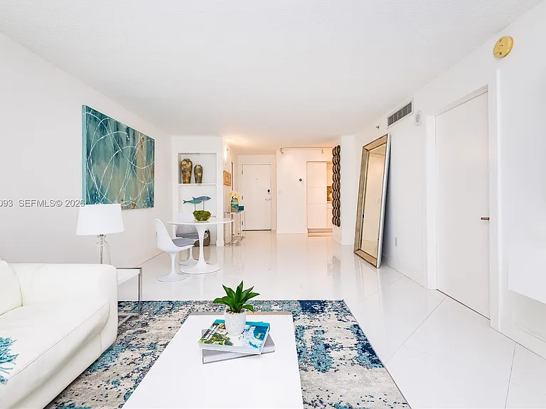 6917 Collins Ave #720 — Photo 8