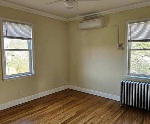5th image of 6211 Grand Vista Ave