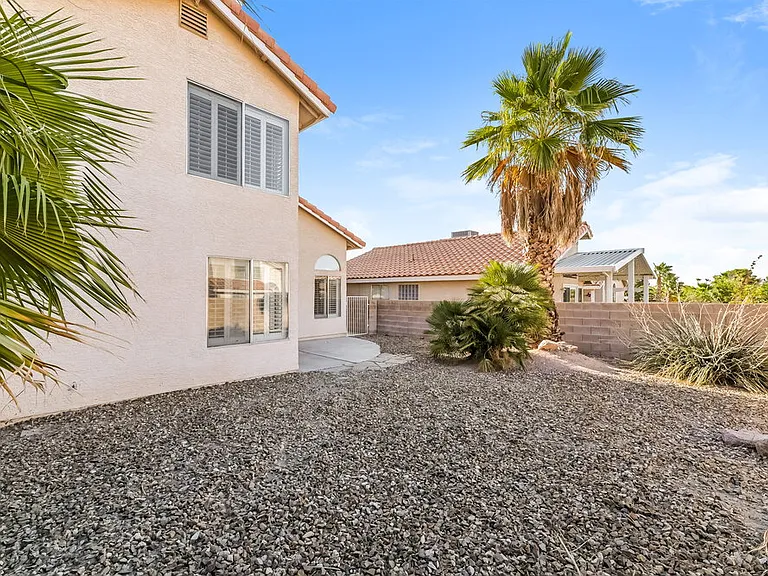 52 Quiet Desert Ln — Photo 17