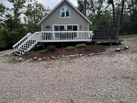 5th image of 738 Timber Valley Rd