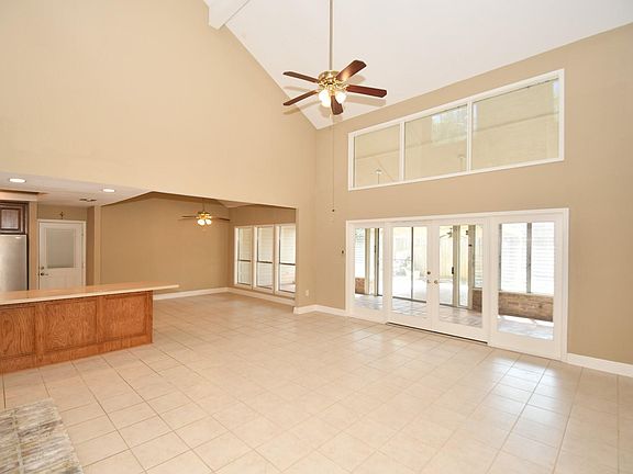 4th image of 14803 El Miranda Dr