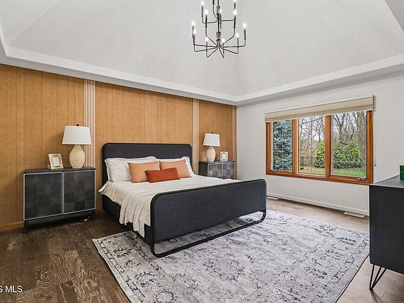 5th image of 3962 Secluded Ravine Ct