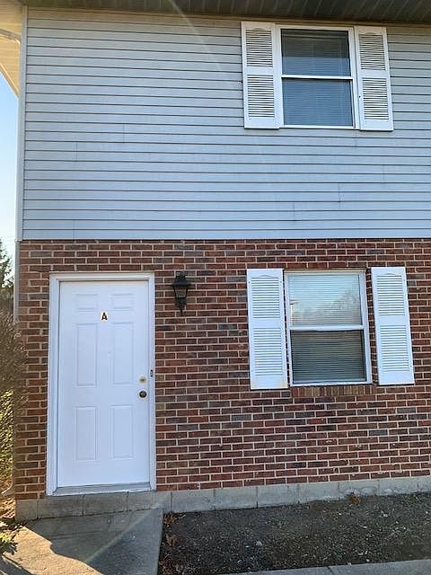 1st image of 755 Larch St APT A