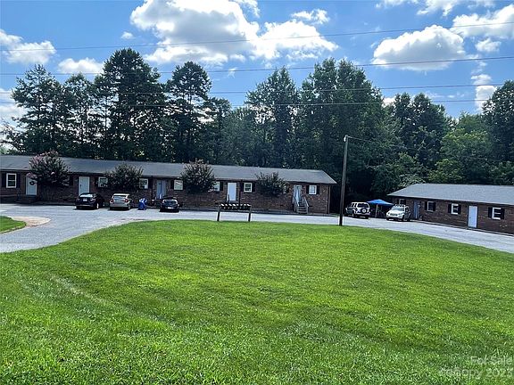 2nd image of 513 Hibriten Dr SW