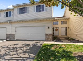 25 Willow Way, Farmington, MN 55024