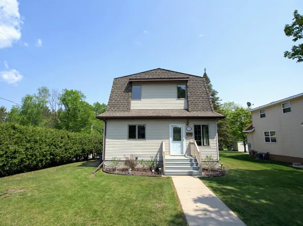 3726 Mayfair Ave, Hibbing, MN 55746