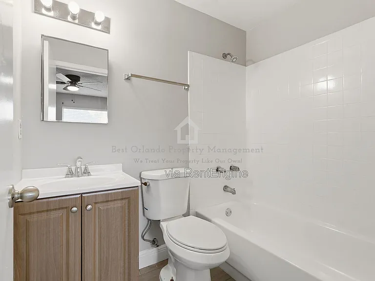 1950 Bonneville Dr #1 — Photo 15