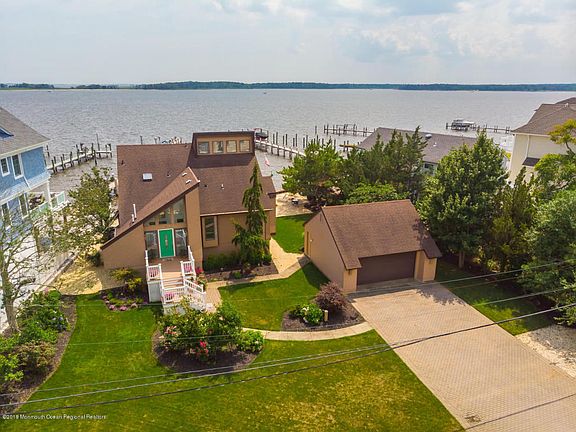 2nd image of 71 Bay Breeze Dr