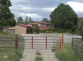 223 Skyland Blvd, Tijeras, NM 87059