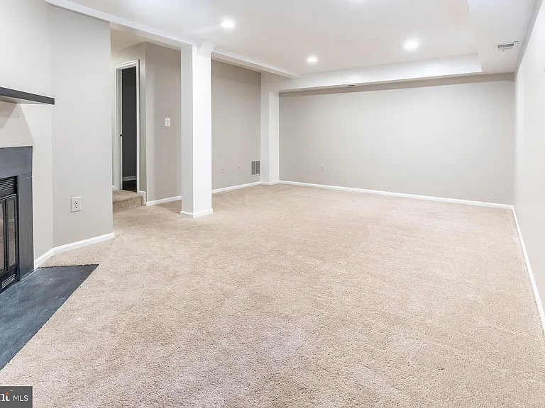 8020 Bethelen Woods Ln — Photo 29