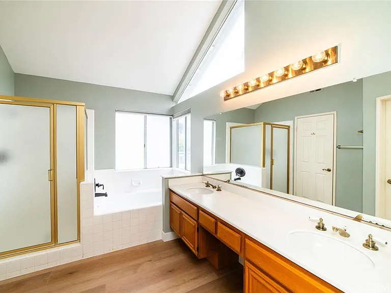 26732 Ashford — Photo 19