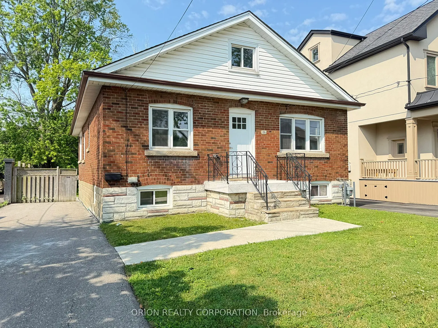 3 bed, $4,400 — Photo 1