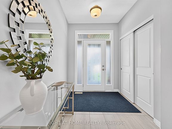 5th image of 624 Spring Valley Dr