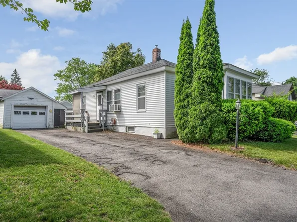 64 Chatham St, Lowell, MA 01851