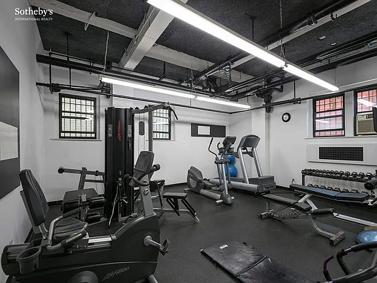 Sold by Sotheby's International Realty | media 10