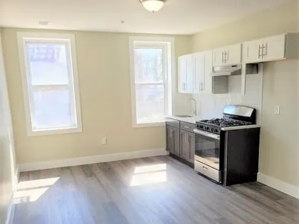 175 S Munn Ave #104LL, Irvington, NJ 07111