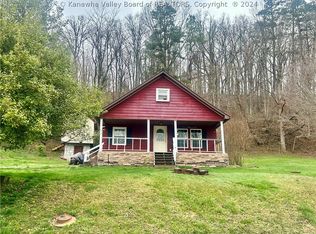 2817 Kentuck Rd, Kenna, WV 25248
