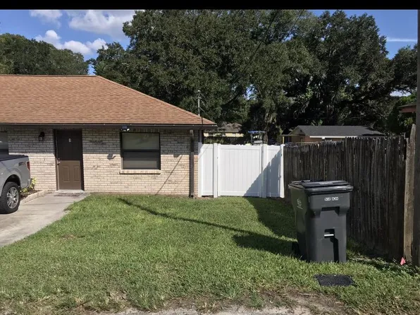 5205 Peach Ave, Seffner, FL 33584