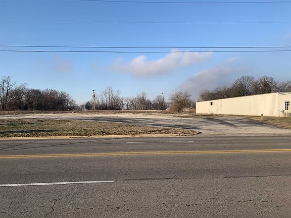 2nd image of 1321 Willow St