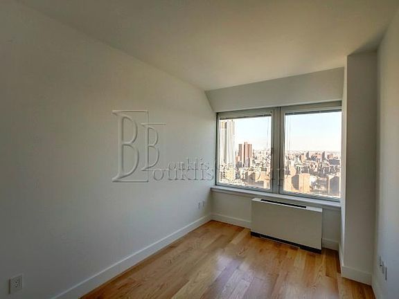 2nd image of 200 Water St APT 1007*
