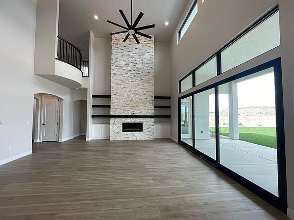 5th image of 2751 E Ashwood Ln