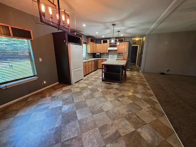 5960 Kings Valley Rd — Photo 7