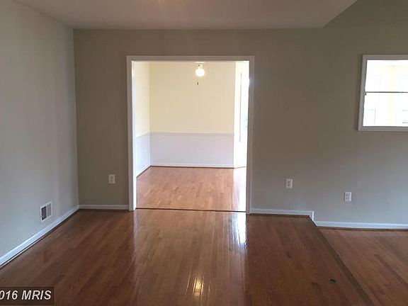 5th image of 1710 Sadlers Wells Dr