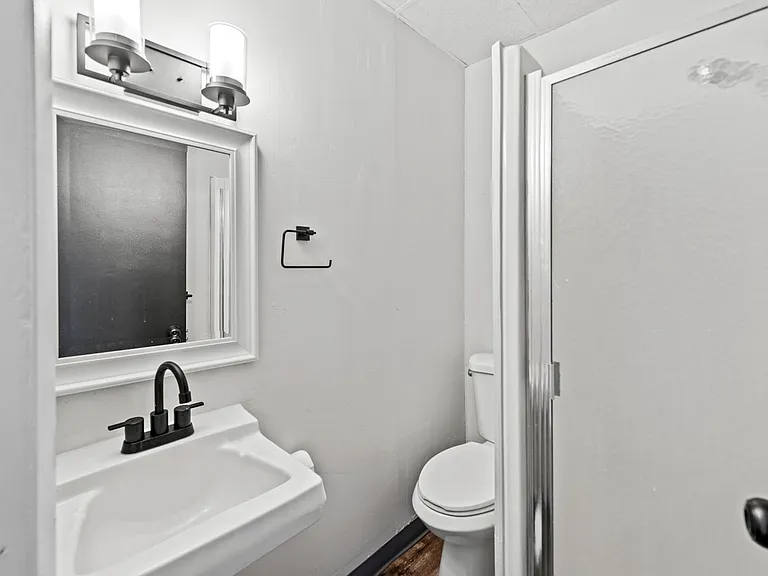 412 Mill Street — Photo 6